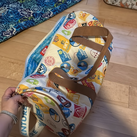 NEW Oh My Disney Pixar Weekender Bag - Picture 4 of 9